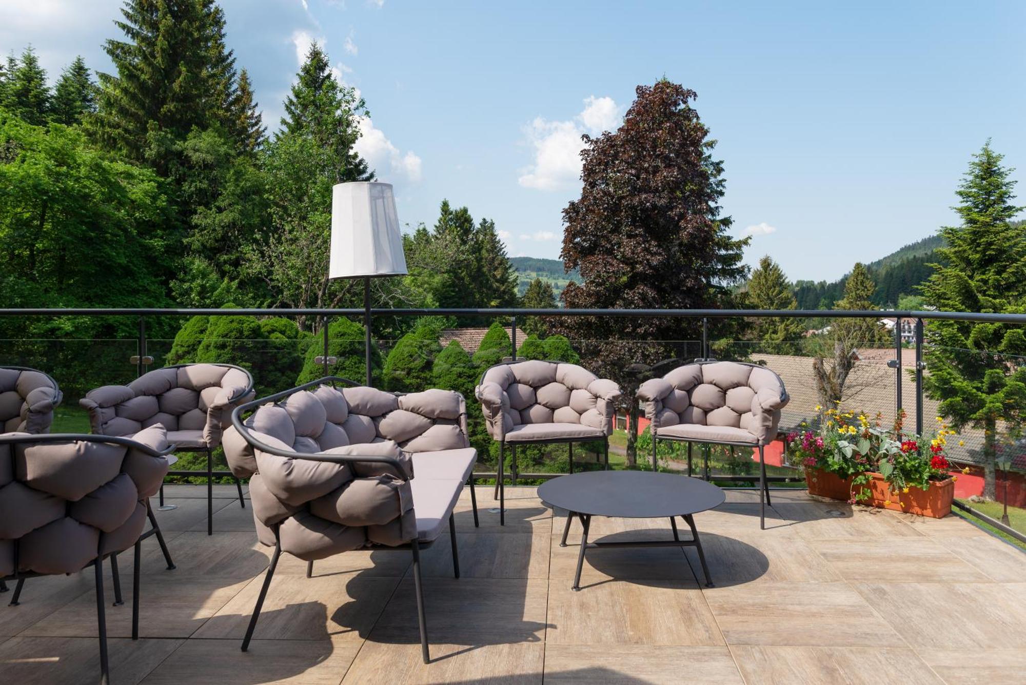 Les Jardins De Sophie Hotel 4*